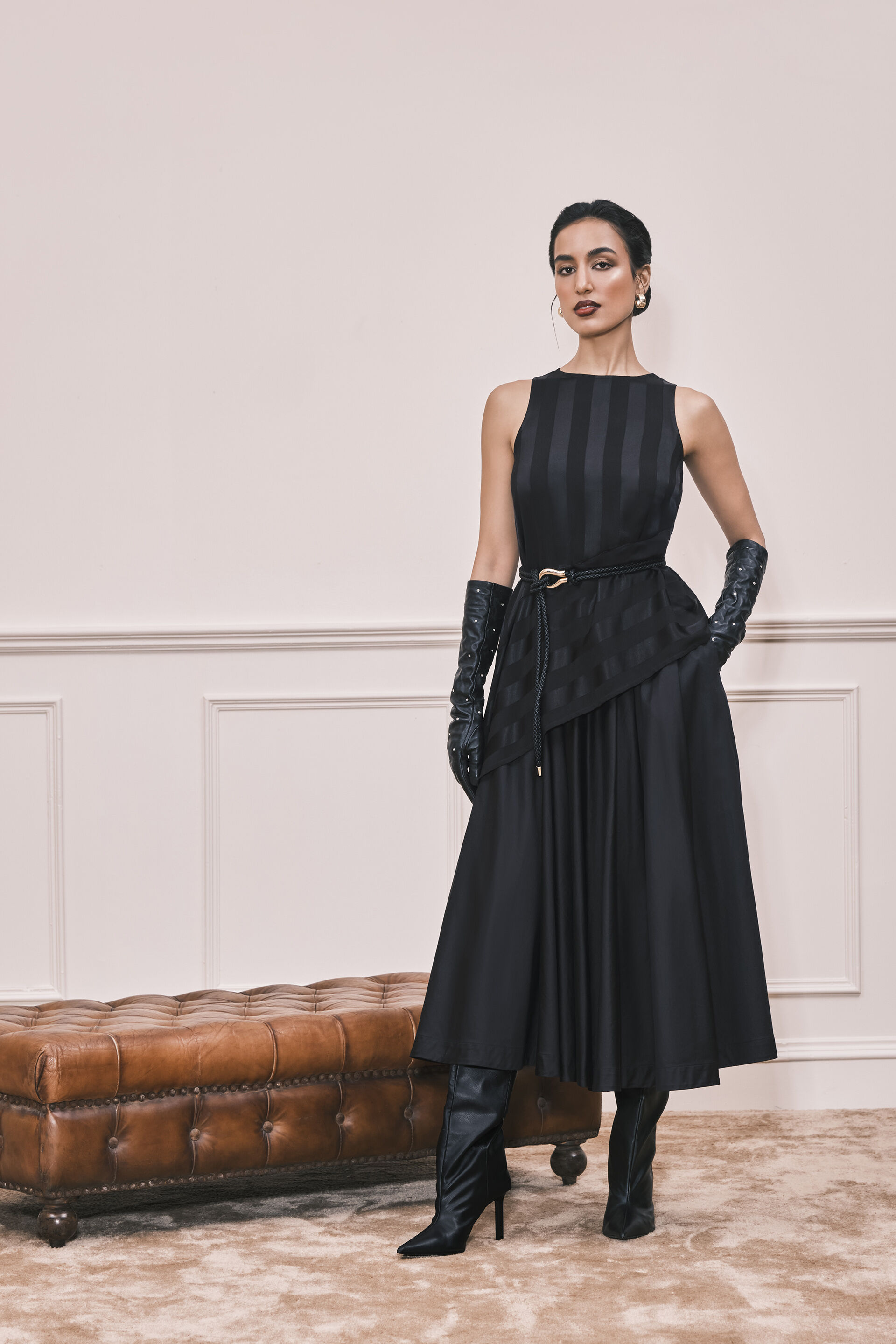 Echo Edge Top, Black, image 2
